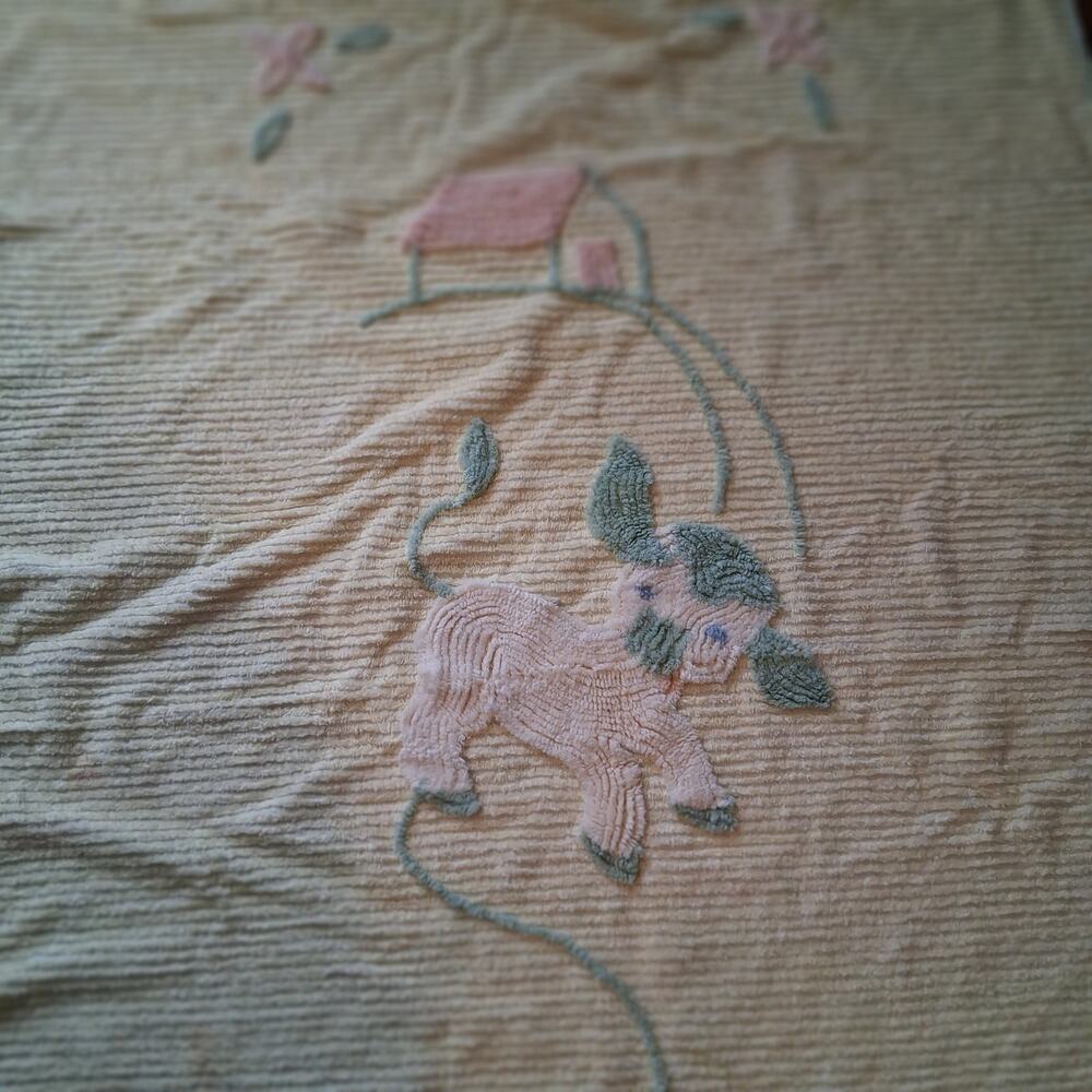 Vintage chenille baby blanket yellow lamb 39x64 pastel
